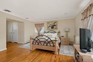 15 Huber Ct, Rockville Centre, NY 11570 - Photo 19