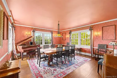 1120 Shore Road, Little Neck, NY 11363 - Photo 21