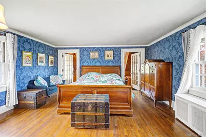 1120 Shore Road, Little Neck, NY 11363 - Photo 29