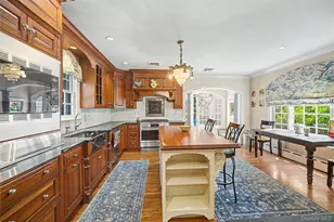 11-20 Shore Rd, Little Neck, NY 11363 - Photo 19