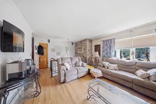 165 Meister Blvd, Freeport, NY 11520 - Photo 5