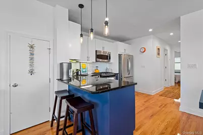 10004 Shore Front Parkway #22B, Rockaway Park, NY 11694 - Photo 7
