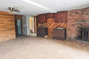 4 Broadfield Pl, Glen Cove, NY 11542 - Photo 23