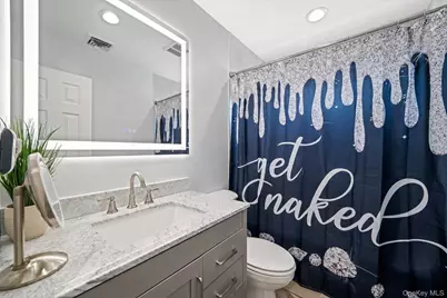 37 Champlin Street, Ronkonkoma, NY 11779 - Photo 29