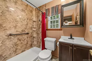 135 Weyants Ln, Newburgh, NY 12550 - Photo 23