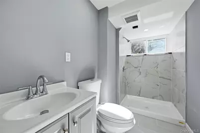 29 Henry Avenue, Selden, NY 11784 - Photo 21
