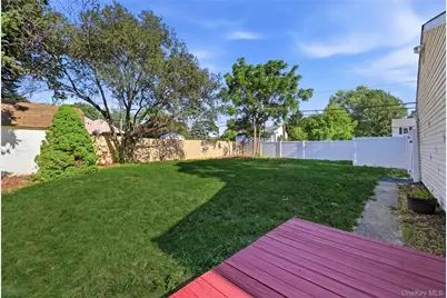 29 Henry Avenue, Selden, NY 11784 - Photo 23