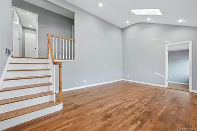 29 Henry Avenue, Selden, NY 11784 - Photo 7