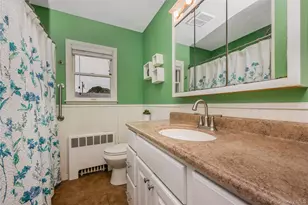 522 Amsterdam Ave, Patchogue, NY 11772 - Photo 13