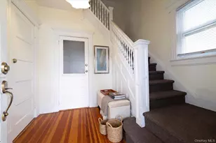 86 Woods Ave, Rockville Centre, NY 11570 - Photo 7