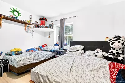 1323 Purdy Street, Bronx, NY 10462 - Photo 25
