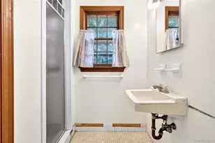 2 Laura Ln, Spring Valley, NY 10977 - Photo 31
