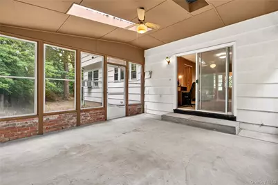 2 Laura Lane, Spring Valley, NY 10977 - Photo 23