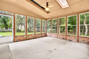2 Laura Ln, Spring Valley, NY 10977 - Photo 25