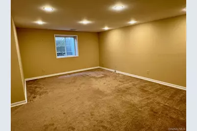 8 Green Court, Middletown, NY 10940 - Photo 37