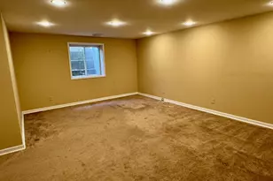 8 Green Ct, Middletown, NY 10940 - Photo 37