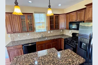 8 Green Court, Middletown, NY 10940 - Photo 17