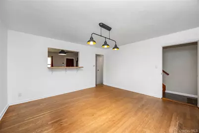 285 Starke Avenue, East Meadow, NY 11554 - Photo 5