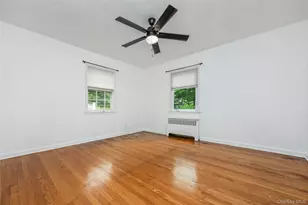 285 Starke Ave, East Meadow, NY 11554 - Photo 11