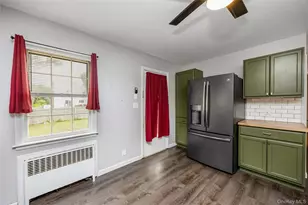 285 Starke Ave, East Meadow, NY 11554 - Photo 9