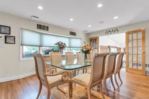 401 Beechmont Ave, Lindenhurst, NY 11757 - Photo 5