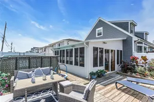 401 Beechmont Ave, Lindenhurst, NY 11757 - Photo 21