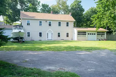 40495 Main Road, Orient, NY 11957 - Photo 21