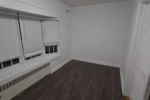 267 Plainfield Ave, Floral Park, NY 11001 - Photo 7