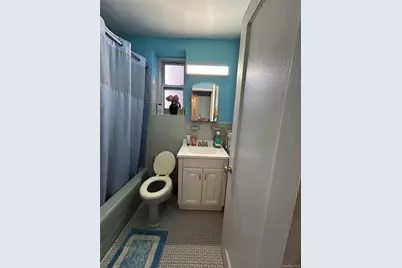 194 Smith Street #1M, Freeport, NY 11520 - Photo 5