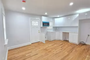 216-24 132nd Ave, Jamaica, NY 11413 - Photo 5