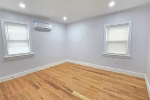 216-24 132nd Ave, Jamaica, NY 11413 - Photo 9