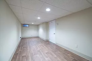 948 Cathedral Ave, Franklin Square, NY 11010 - Photo 35