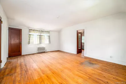 1563 Kenneth Avenue, Baldwin, NY 11510 - Photo 3