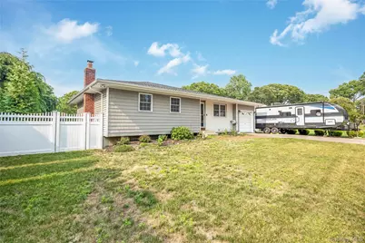 183 Cherokee Street, Ronkonkoma, NY 11779 - Photo 3