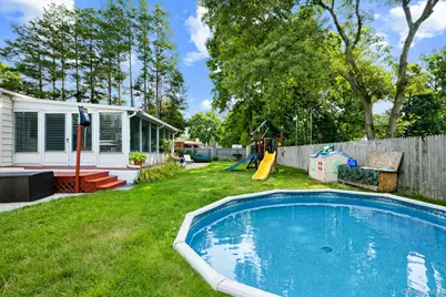 152 Parkwood Drive, Shirley, NY 11967 - Photo 3