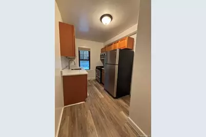 44 Oakwood Road #1E, Huntington, NY 11743 - Photo 5