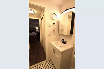 105 W Village Circle #105, Manorville, NY 11949 - Photo 19