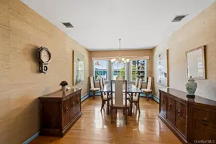 1621 Madison Ave, West Islip, NY 11795 - Photo 5