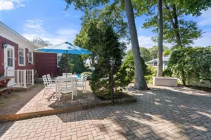 1621 Madison Ave, West Islip, NY 11795 - Photo 29