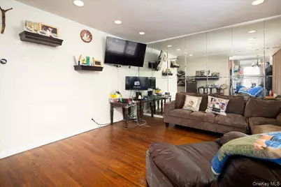 4724 168th Street, Flushing, NY 11358 - Photo 11