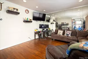 47-24 168th St, Flushing, NY 11358 - Photo 11