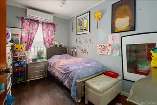 47-24 168th St, Flushing, NY 11358 - Photo 9
