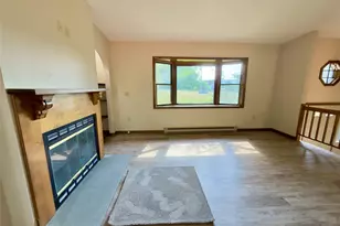 709 Bloomingburg Rd, Wallkill, NY 10940 - Photo 3