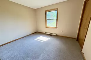 709 Bloomingburg Rd, Wallkill, NY 10940 - Photo 7