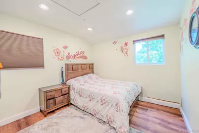 337 Burr Road, East Northport, NY 11731 - Photo 13
