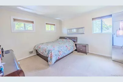337 Burr Road, East Northport, NY 11731 - Photo 11