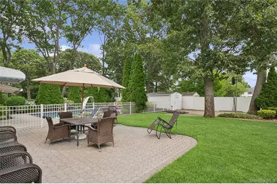 63 Woodview Lane, Centereach, NY 11720 - Photo 41