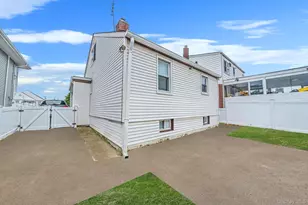 12 Edna Ct, Valley Stream, NY 11580 - Photo 19