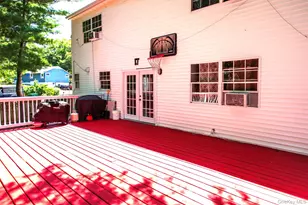 32 Birch Ct, Riverhead, NY 11901 - Photo 7
