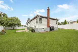 391 Bellmore Rd, East Meadow, NY 11554 - Photo 11